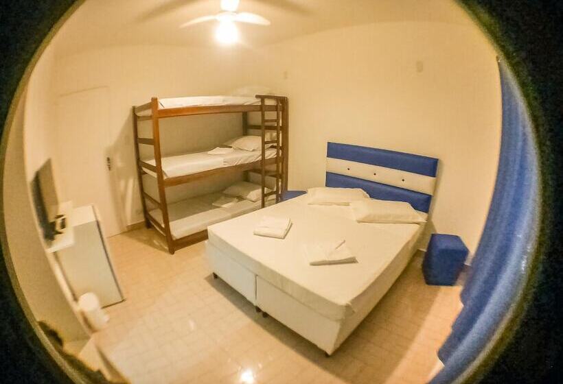 ユースホステル Pousada Peruibe 455