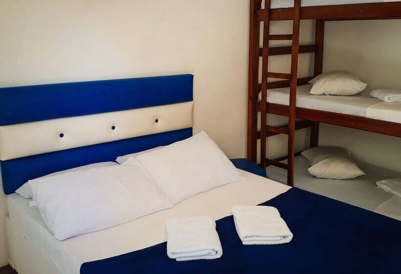 ユースホステル Pousada Peruibe 455