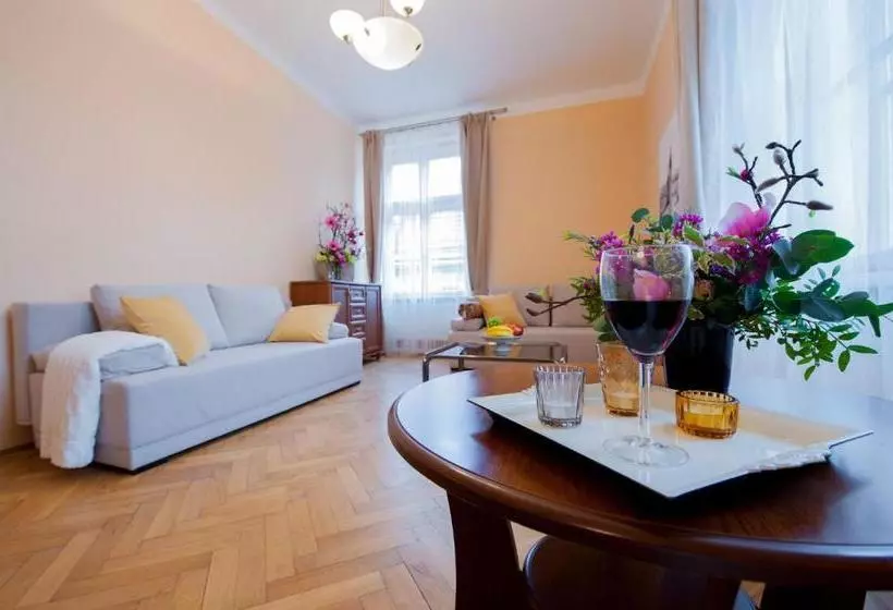 Apartments Roman
