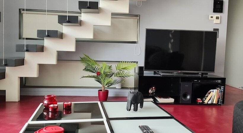 Athina Art Apartments