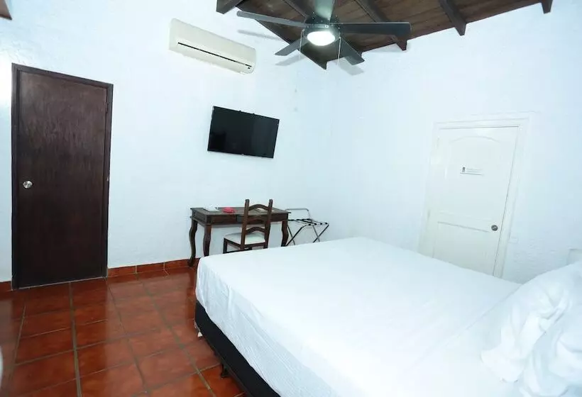 هتل Casa Colonial