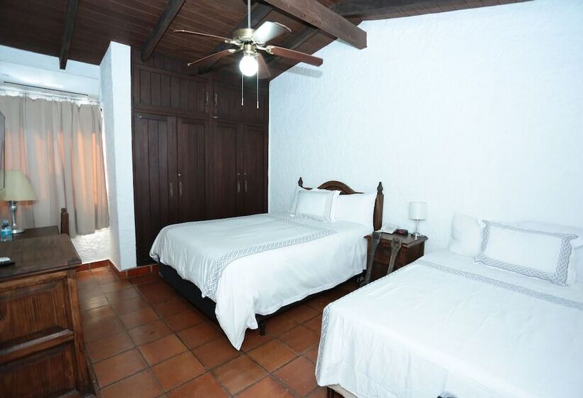 هتل Casa Colonial