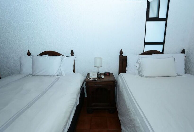 هتل Casa Colonial