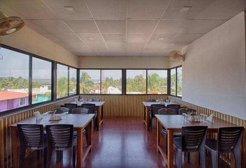 فندق Iora Baga Beach