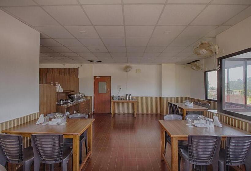 فندق Iora Baga Beach