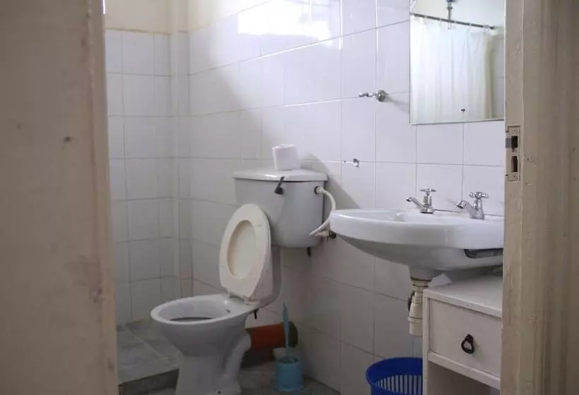 هتل Kakamega Sheywe