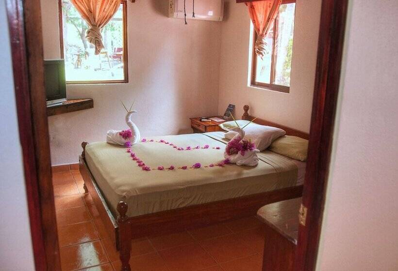 בית מלון כפרי Pension Playa Samara