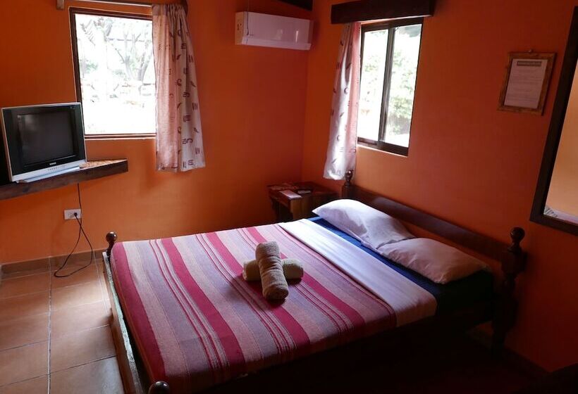 בית מלון כפרי Pension Playa Samara