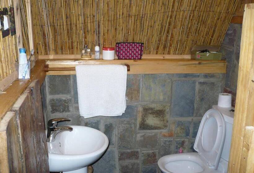 هتل Rwiza Village