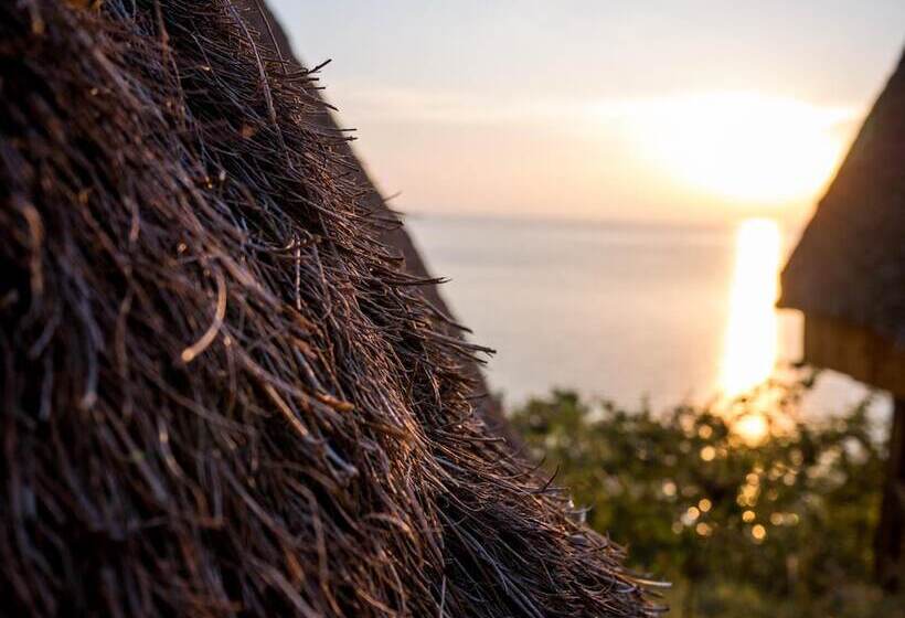 هتل Rwiza Village