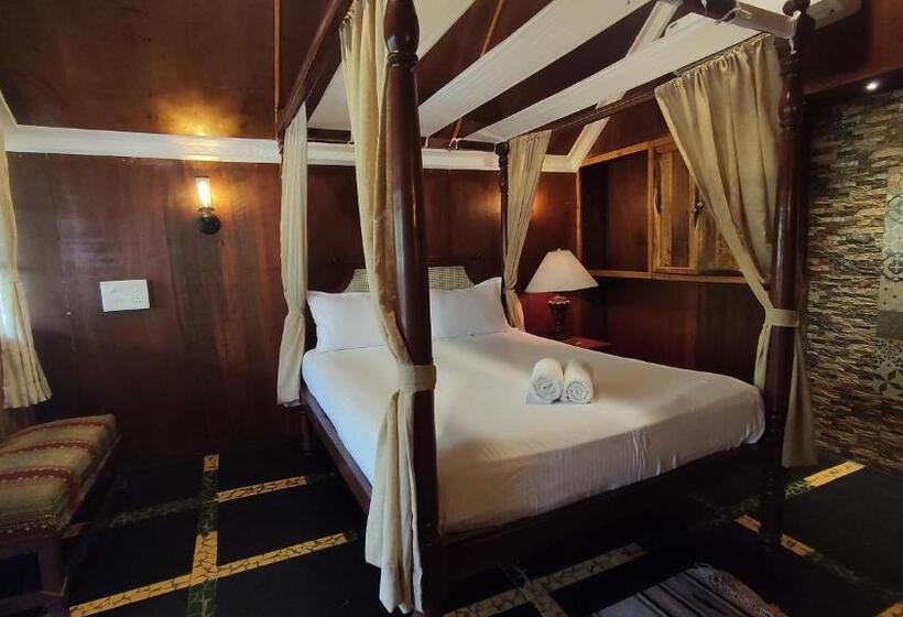 בית מלון כפרי Shawnels Beach Resort