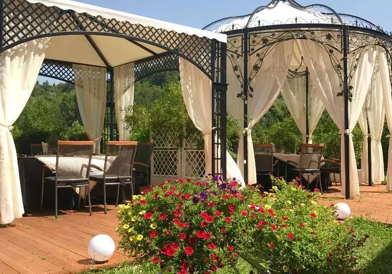 Park Hotel Raya Garden
