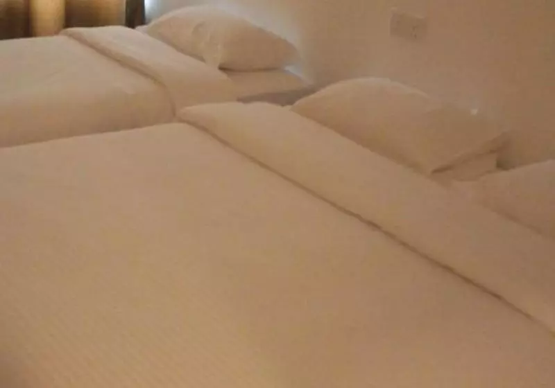 Majatalo F.m Guesthouse