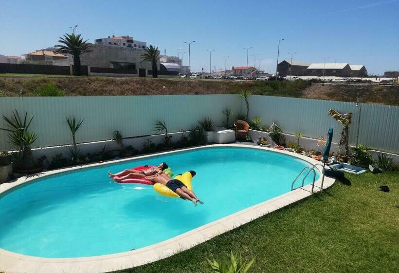 旅馆 Vagueira Guest House