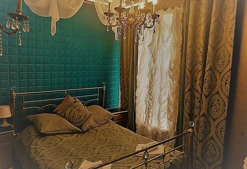 Vip Guest House Nevsky   Hostel