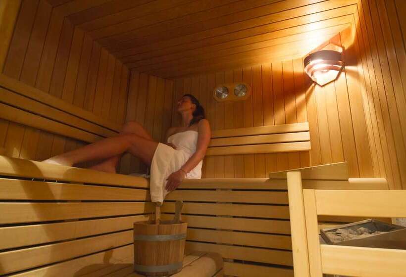 فندق Genzianella