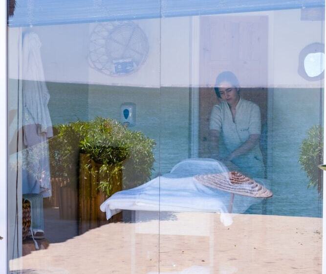 فندق La Crique Nature & Spa