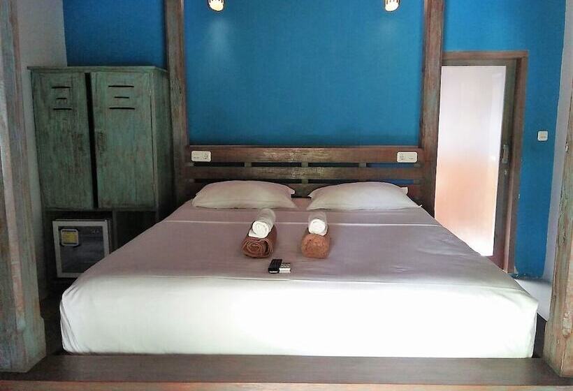 پانسیون Mahaputri Bungalow