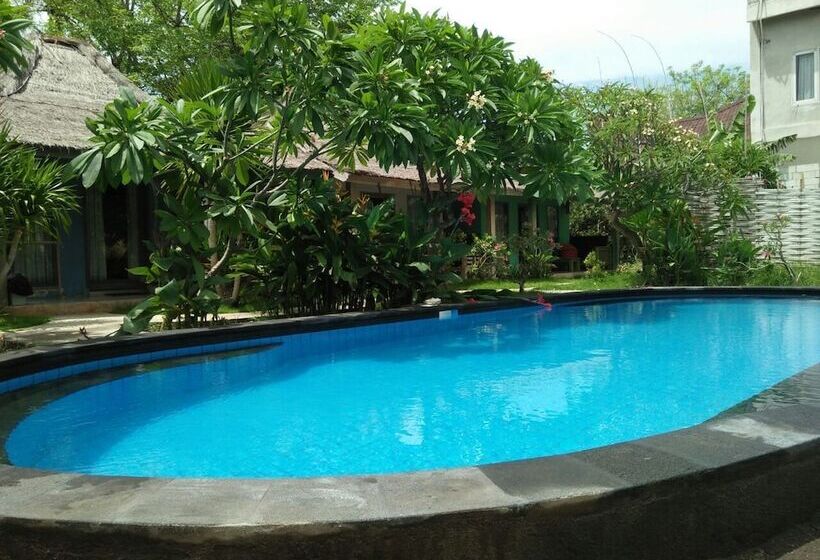 پانسیون Mahaputri Bungalow