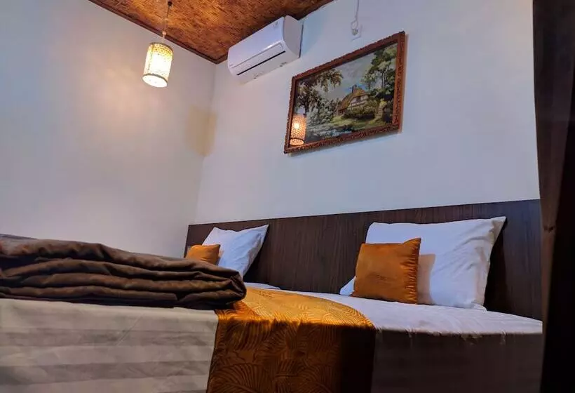 Bed and Breakfast Indah Nusantara