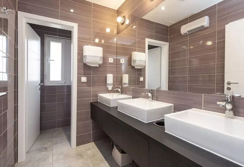 Downtown Boutique Hostel