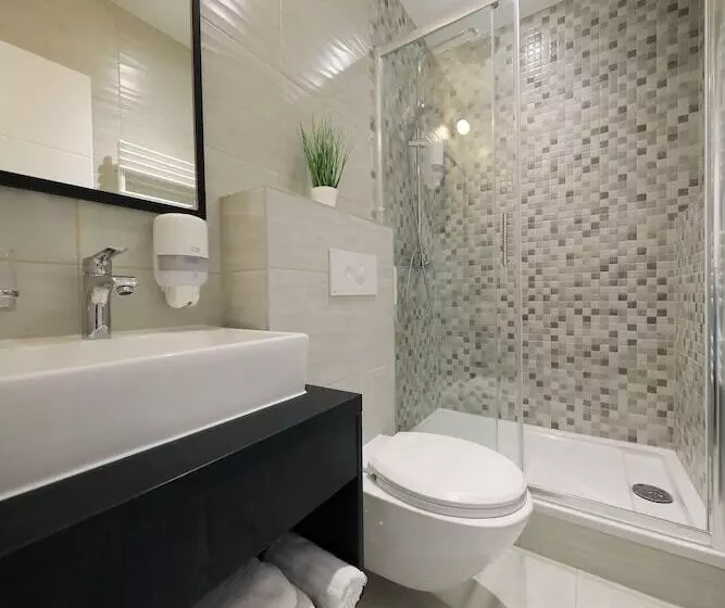 Downtown Boutique Hostel