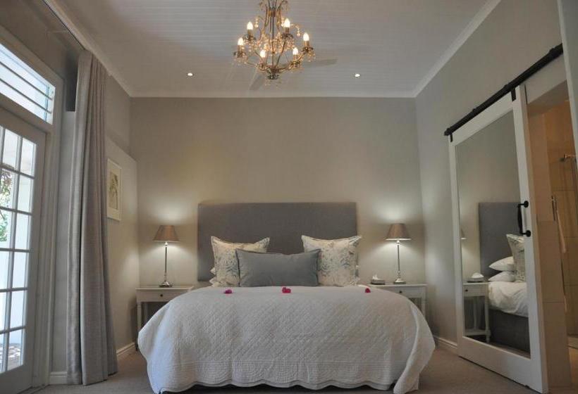 Dunstone Country House