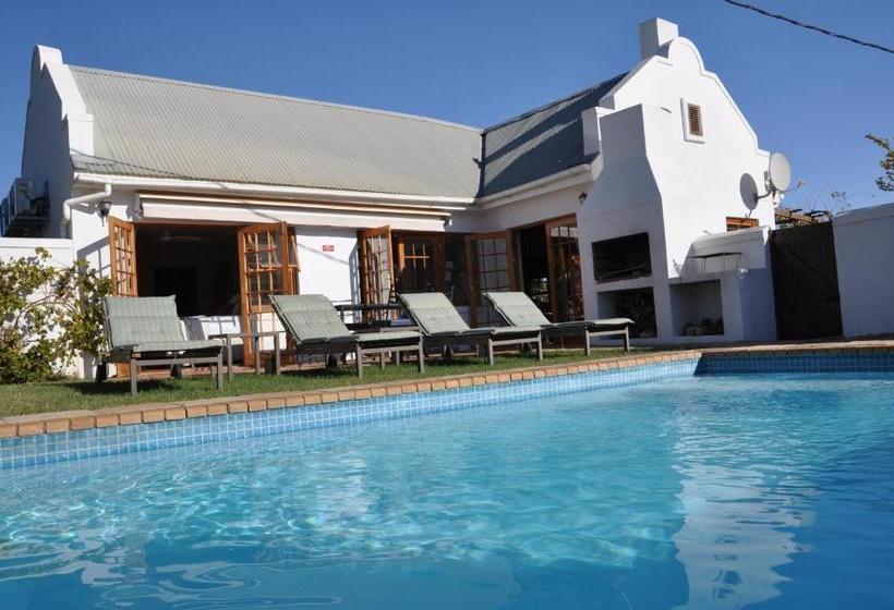 Dunstone Country House