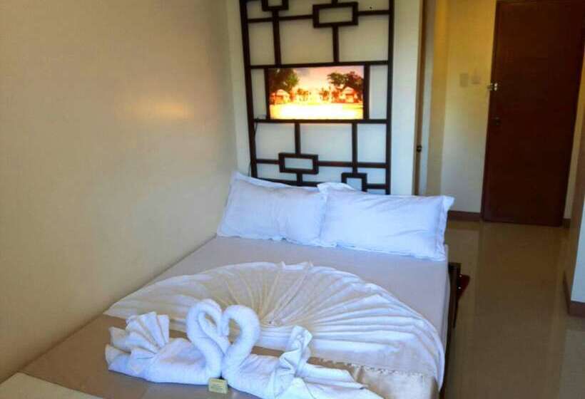 Hotel Bakasyunan Inn Laoag