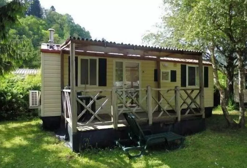 ホテル Camping Due Laghi