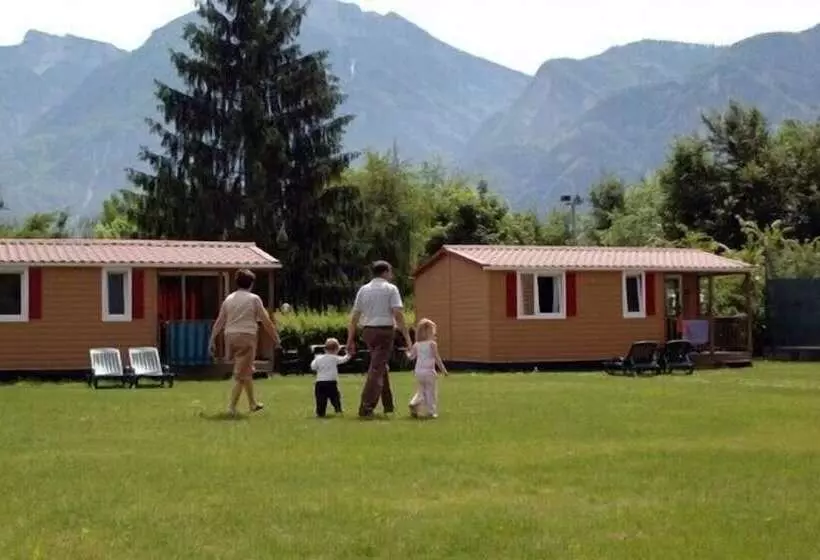 ホテル Camping Due Laghi