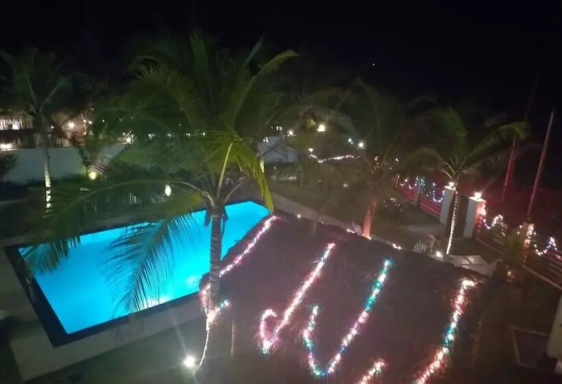 Hotelli Crystal Resort Dickwella