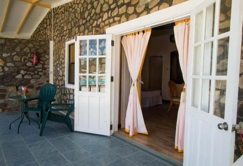 هتل Kings Landing