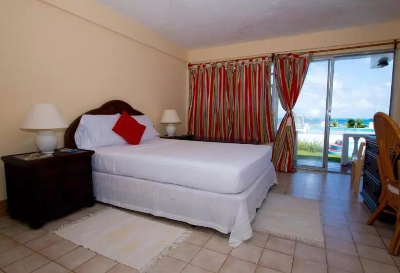 هتل Kings Landing