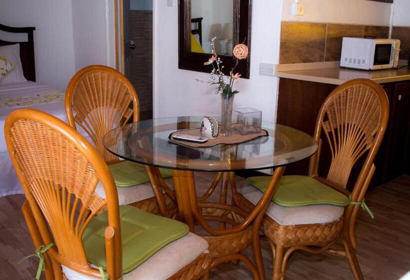 هتل Kings Landing