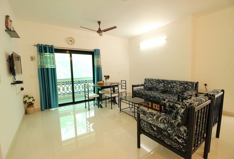 Hotelli Oyo 11014 Home Goa Spacious 2bhk Nerul