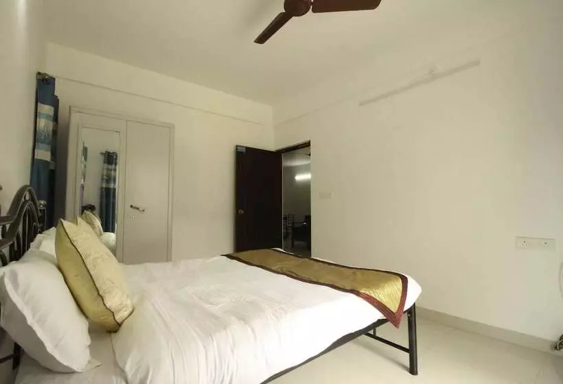 ホテル Oyo 11014 Home Goa Spacious 2bhk Nerul