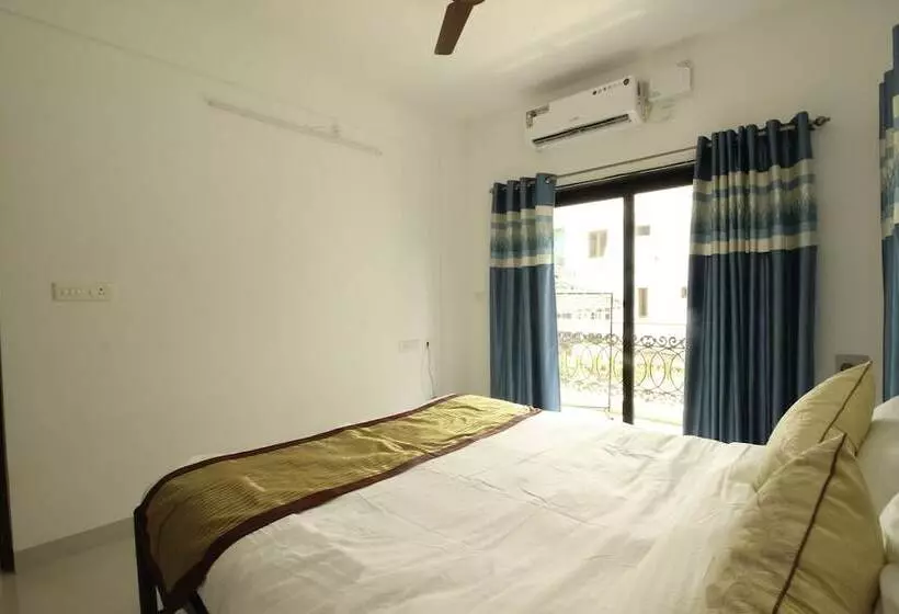 ホテル Oyo 11014 Home Goa Spacious 2bhk Nerul