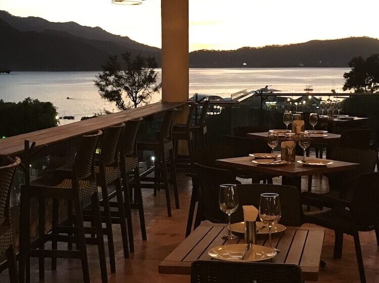 Отель Puesta Del Sol