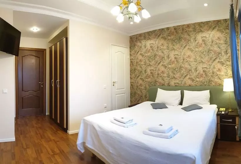 هتل Pushkinskaya10 Pension