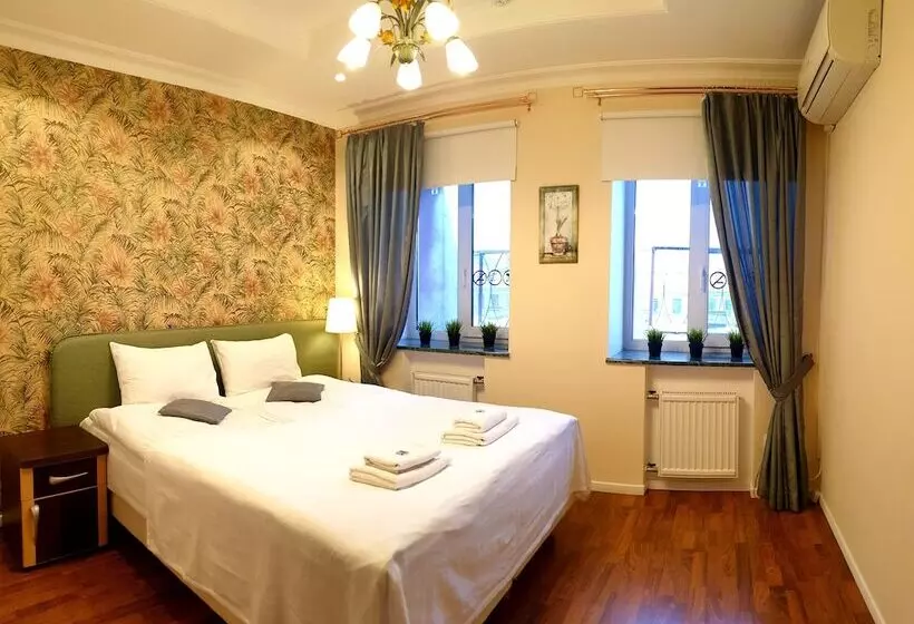 هتل Pushkinskaya10 Pension