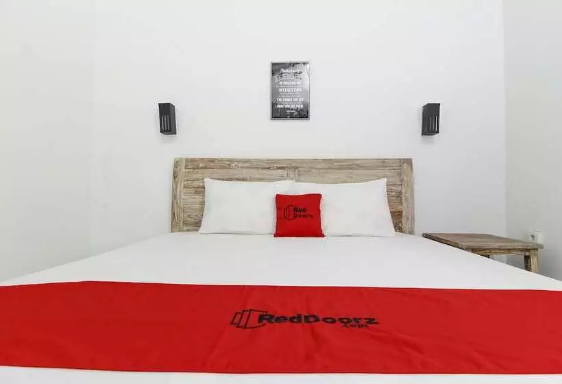 Hotelli Reddoorz Near Anggajaya Condongcatur