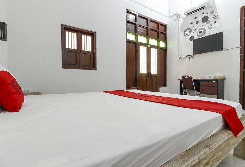 Hotel Reddoorz Near Anggajaya Condongcatur
