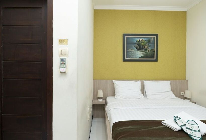 Aleyra Hotel And Villa S Garut