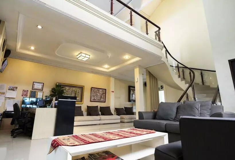 Aleyra Hotel And Villa S Garut