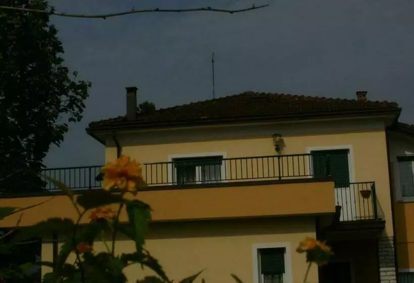 Aamiaismajoitus (B&B) Villa Norma