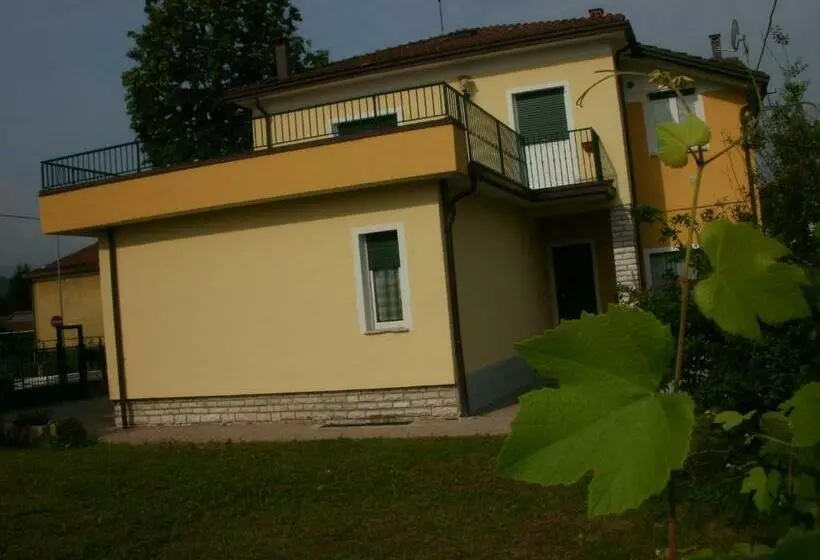 Aamiaismajoitus (B&B) Villa Norma