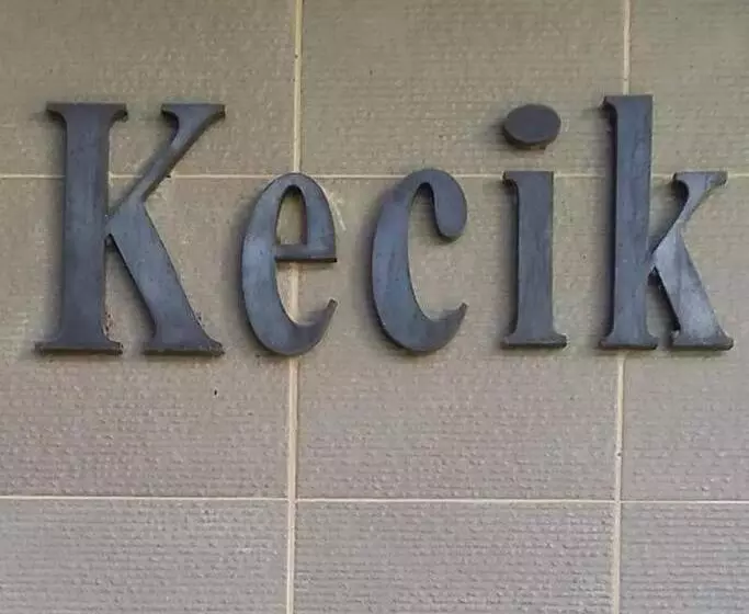 ベッドアンドブレックファースト Kecik Inn