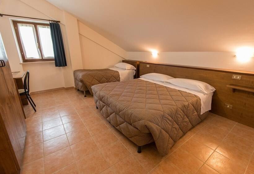 בית מלון כפרי Albergo Della Corte