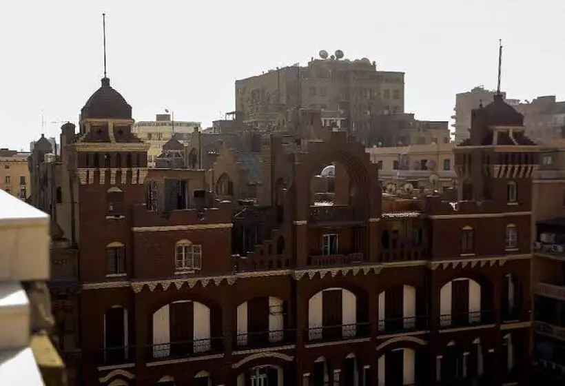 هتل Azar Boutique